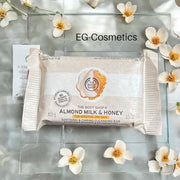 The Body Shop Almond Milk & Honey Soothing & Cleansing Bar 100g