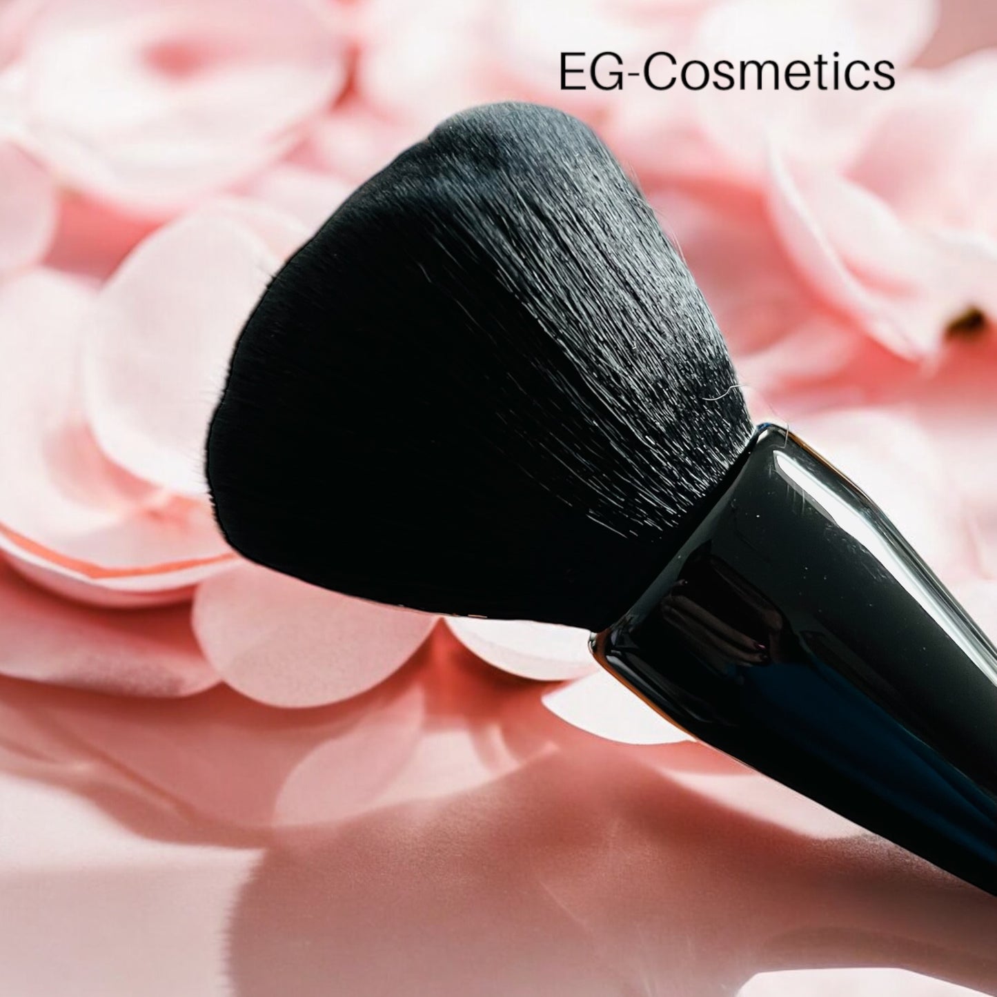 https://eg-cosmetics.co.uk/products/flawless-complexion-brush-it-brushes-for-ulta-copy-2?_pos=3&_sid=e4229a2f1&_ss=r