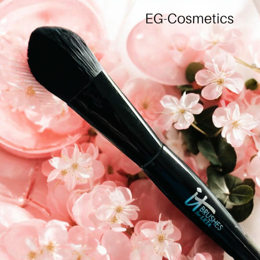 https://eg-cosmetics.co.uk/products/heavenly-powder-brush-it-brushes-for-ulta-copy?_pos=7&_sid=e4229a2f1&_ss=r